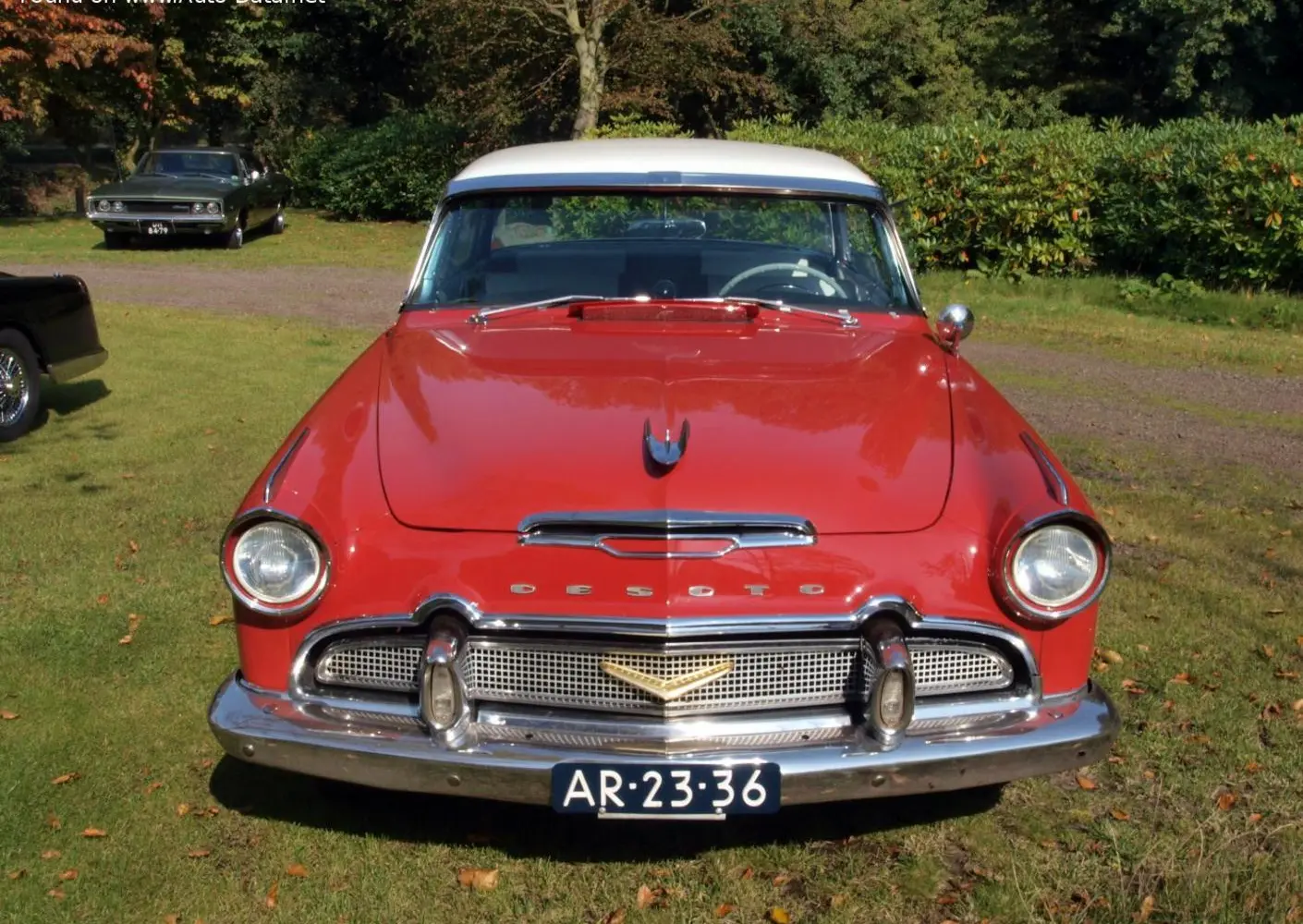 DeSoto Fireflite II Four-Door Sportsman-5