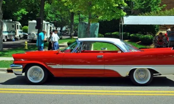 DeSoto Fireflite III Two-Door Sportsman
