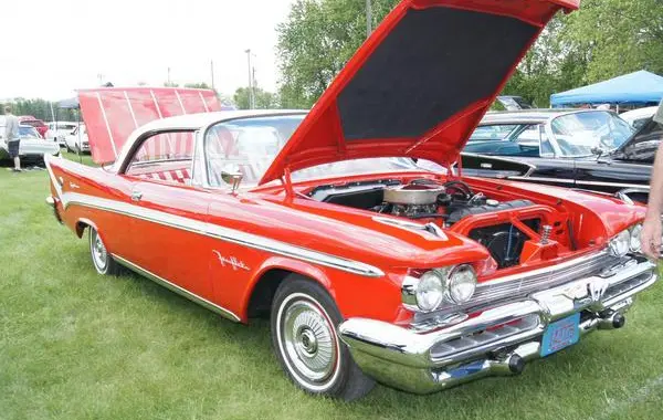 DeSoto Fireflite III Two-Door Sportsman (facelift 1959)-3