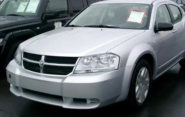 Dodge Avenger Sedan-1