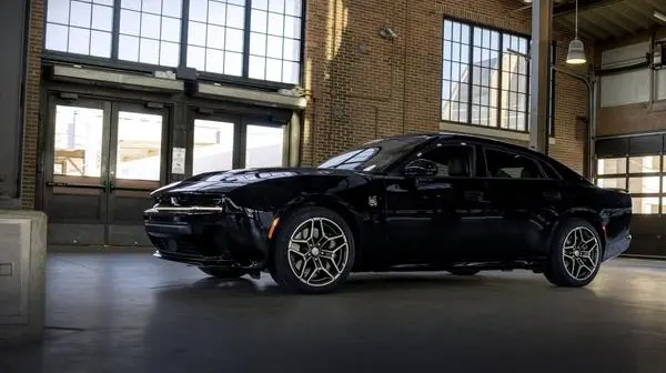 Dodge Charger VIII 4-Door-2