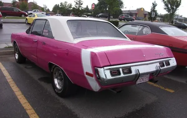 Dodge Dart IV Swinger Hardtop (facelift 1970)-7