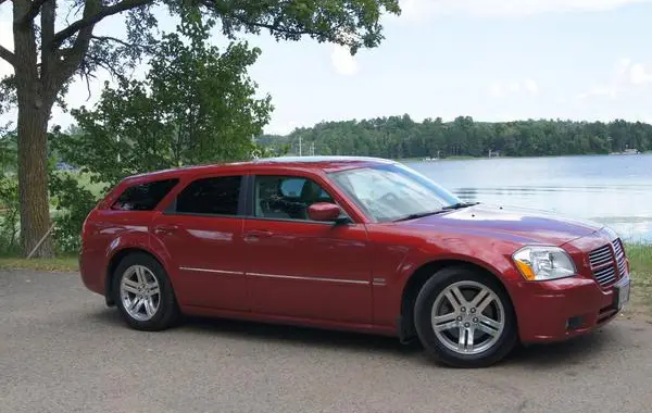 Dodge Magnum-2