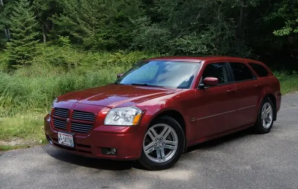 Dodge Magnum-4