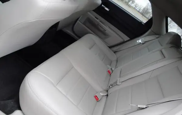 Dodge Magnum-8