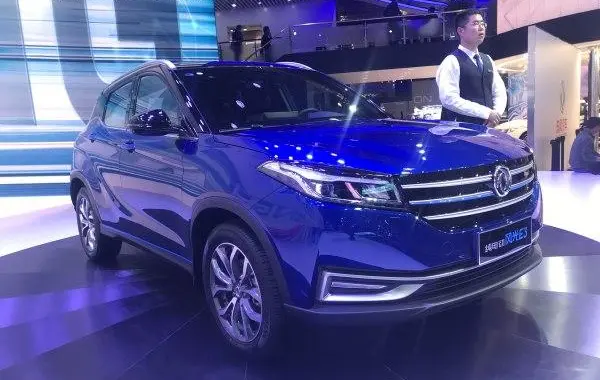 DongFeng Fengon E3