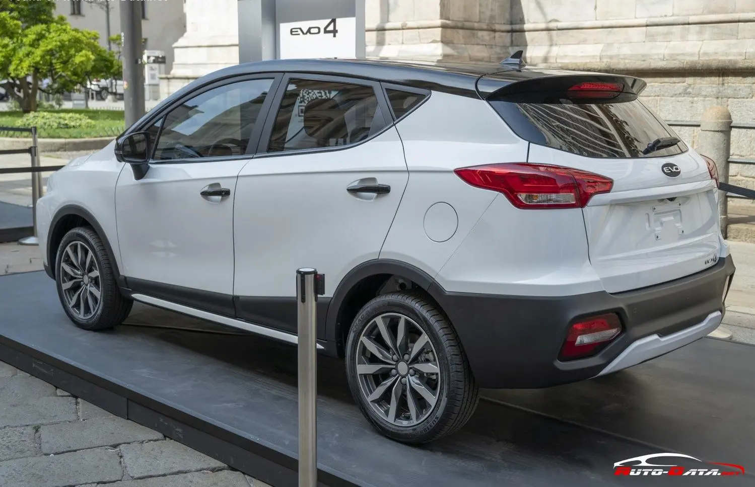 EVO 4 (facelift 2022)-4