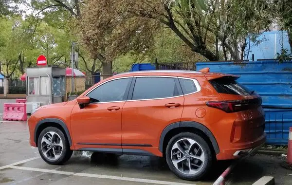 Exeed LX-1