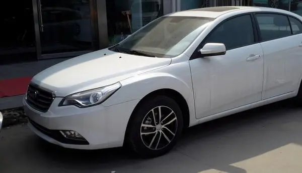 FAW Besturn B50 I (facelift 2013)-0