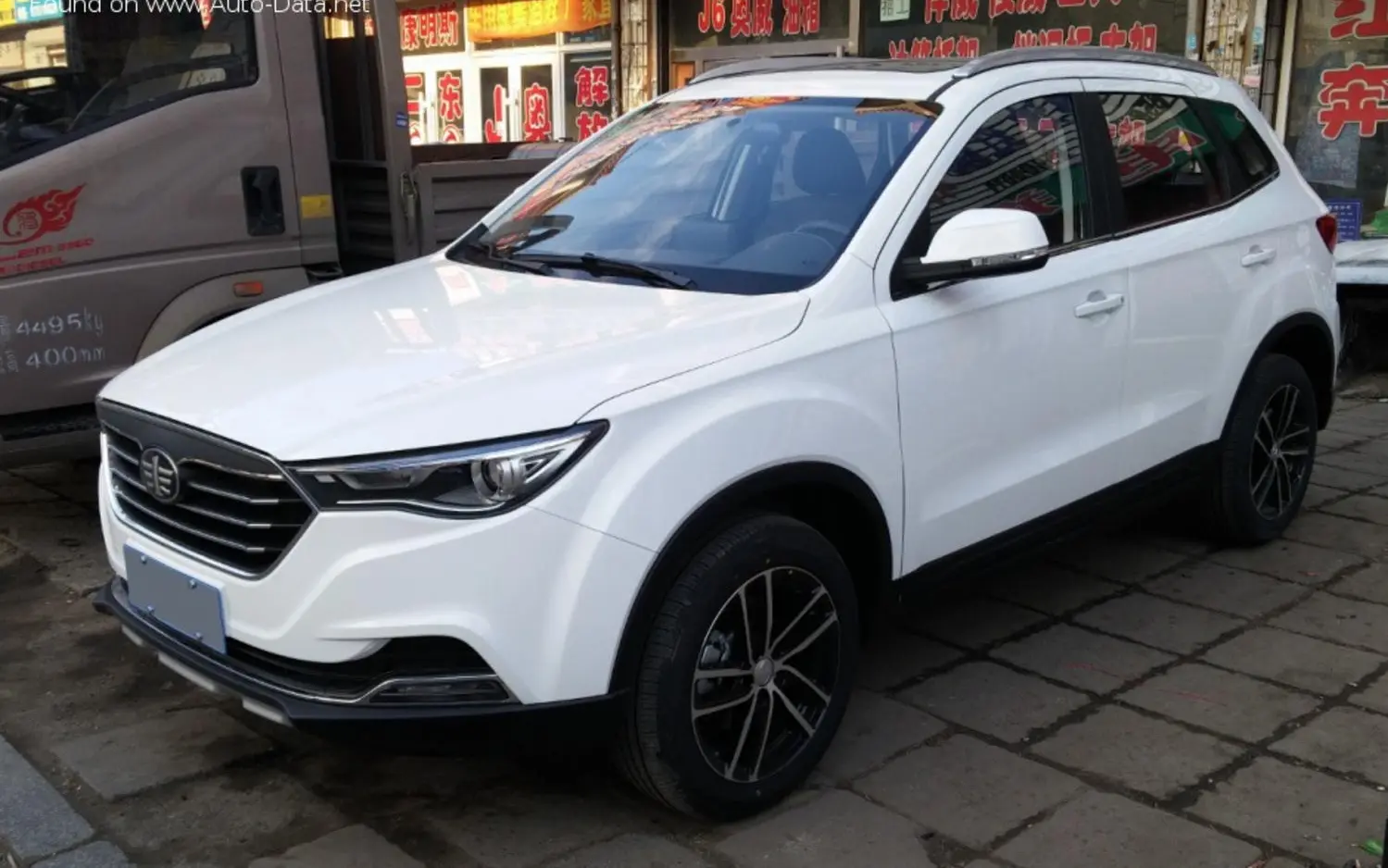 FAW Besturn X40-1