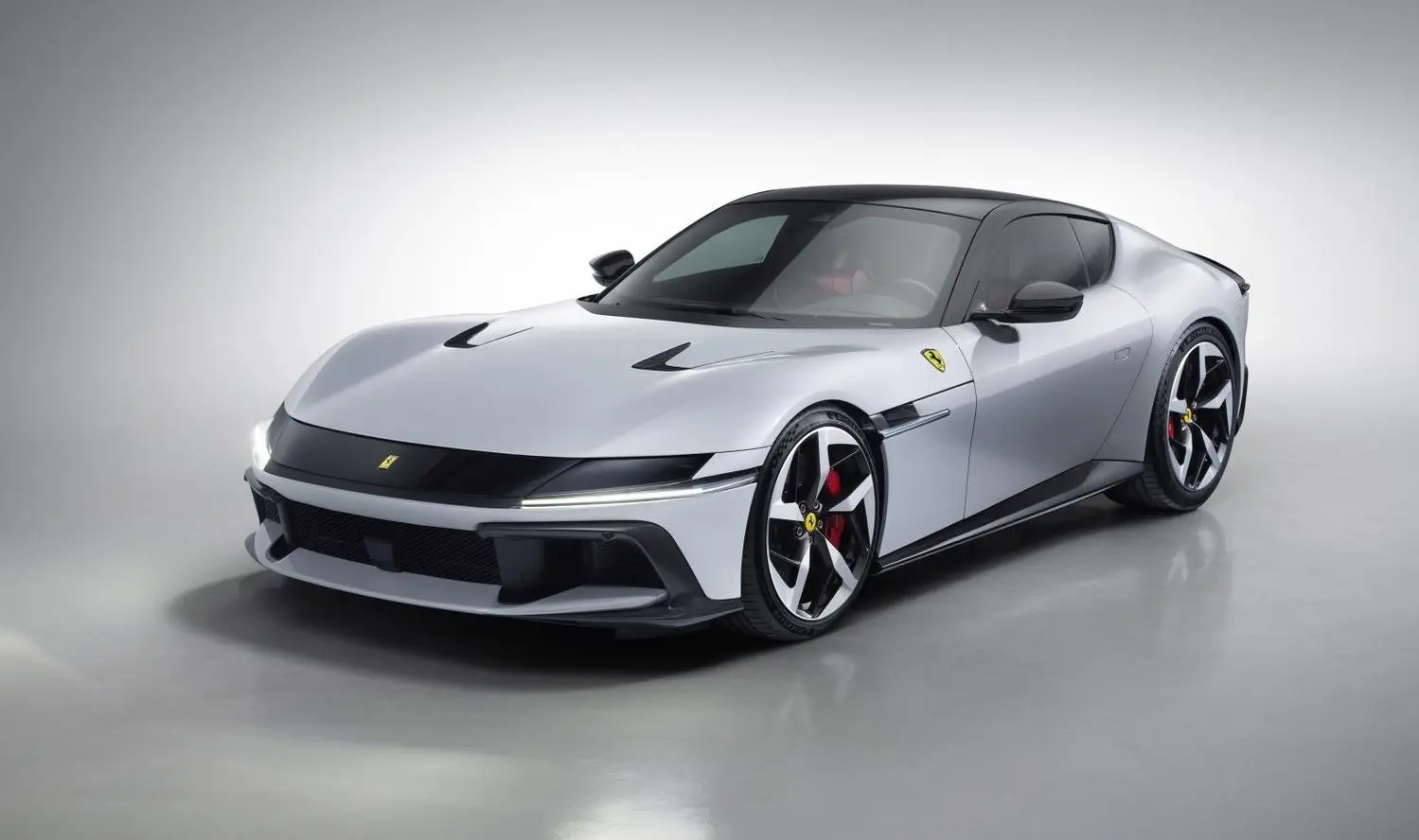 Ferrari 12Cilindri-9