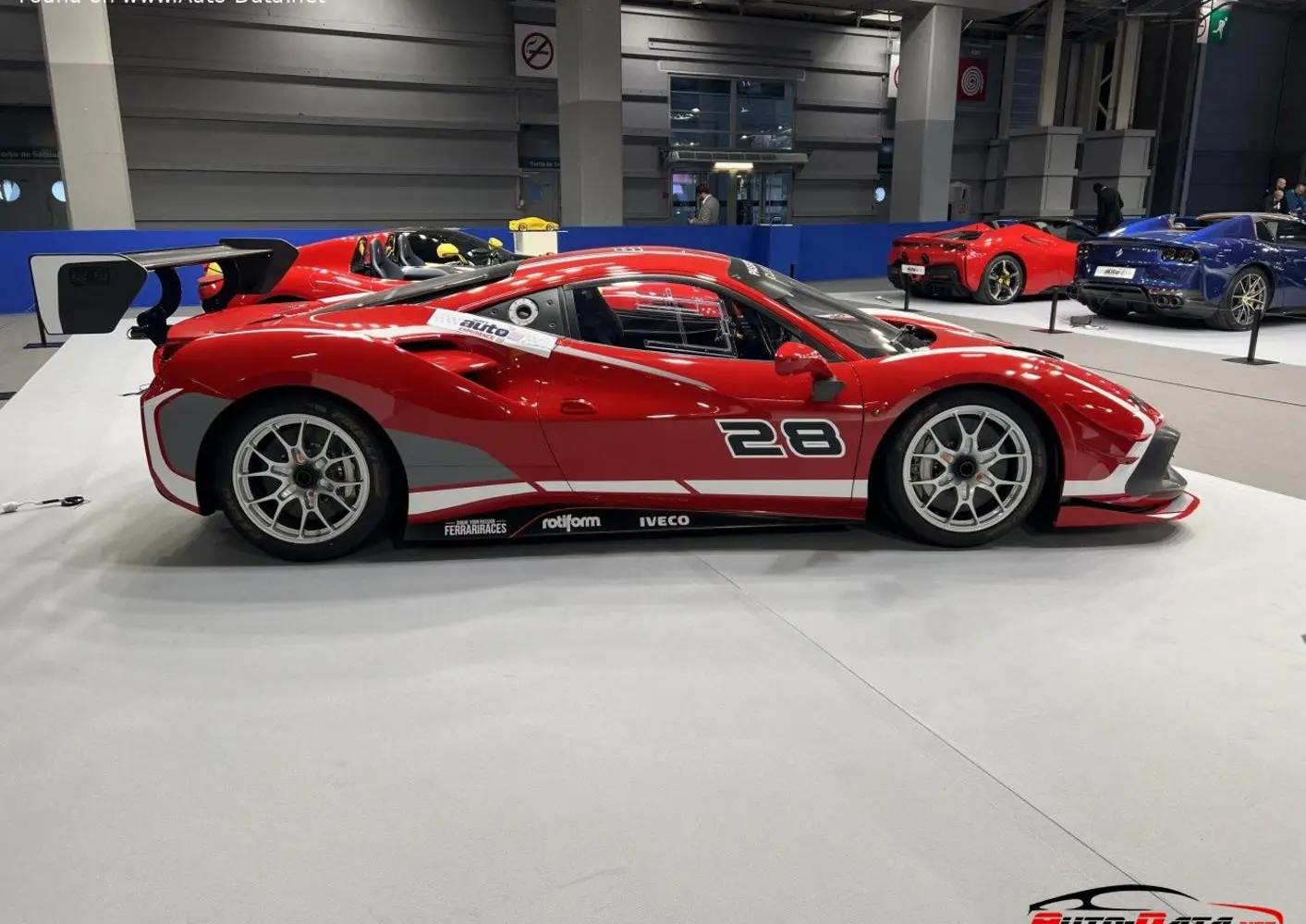 Ferrari 488 Challenge-4