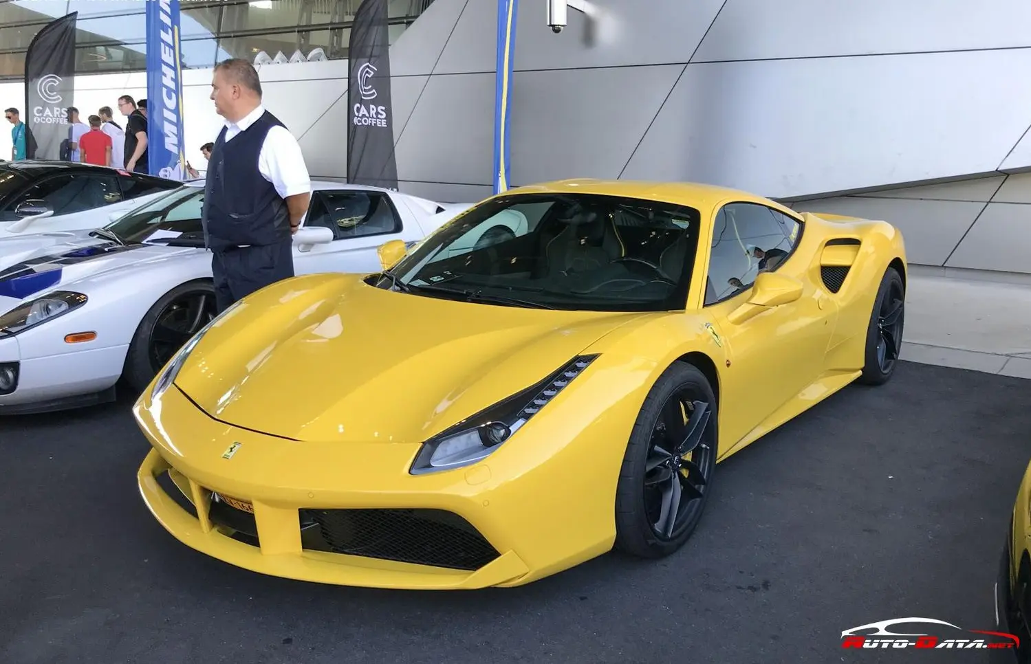 Ferrari 488 GTB-4
