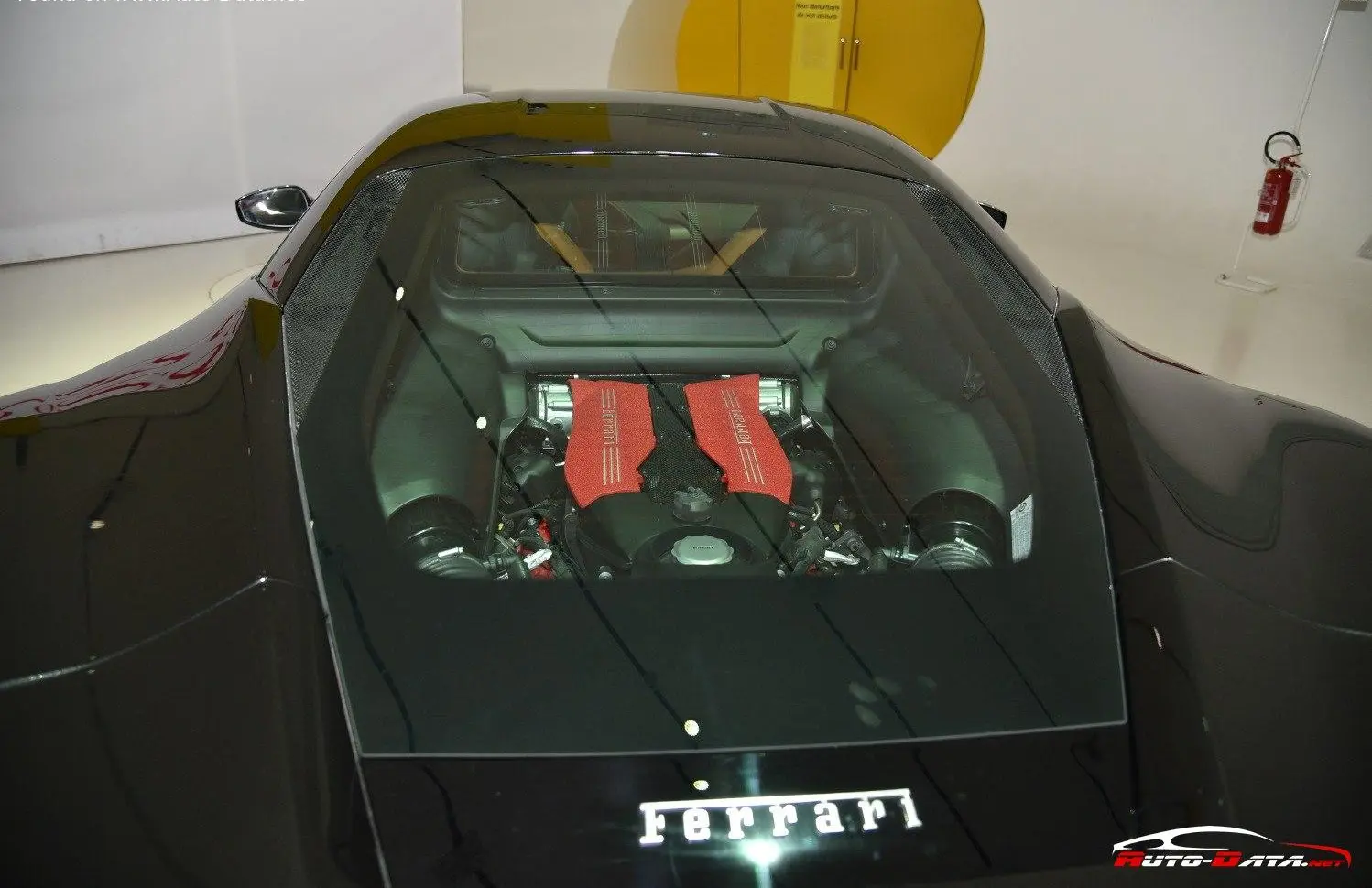 Ferrari 488 GTB-1