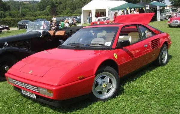 Ferrari Mondial