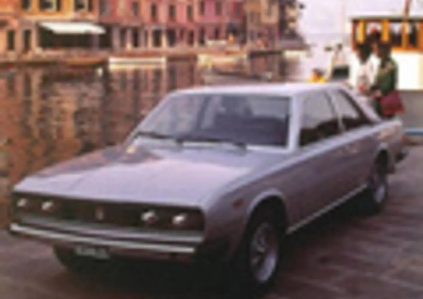 Fiat 130 Coupe-11