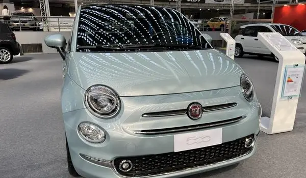 Fiat 500 (312, facelift 2015)-2