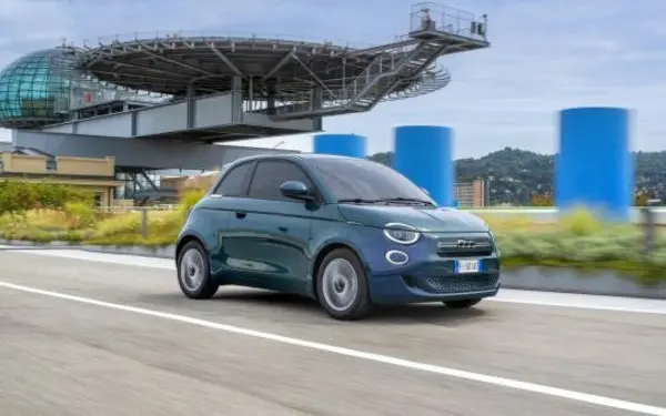 Fiat 500 (332)