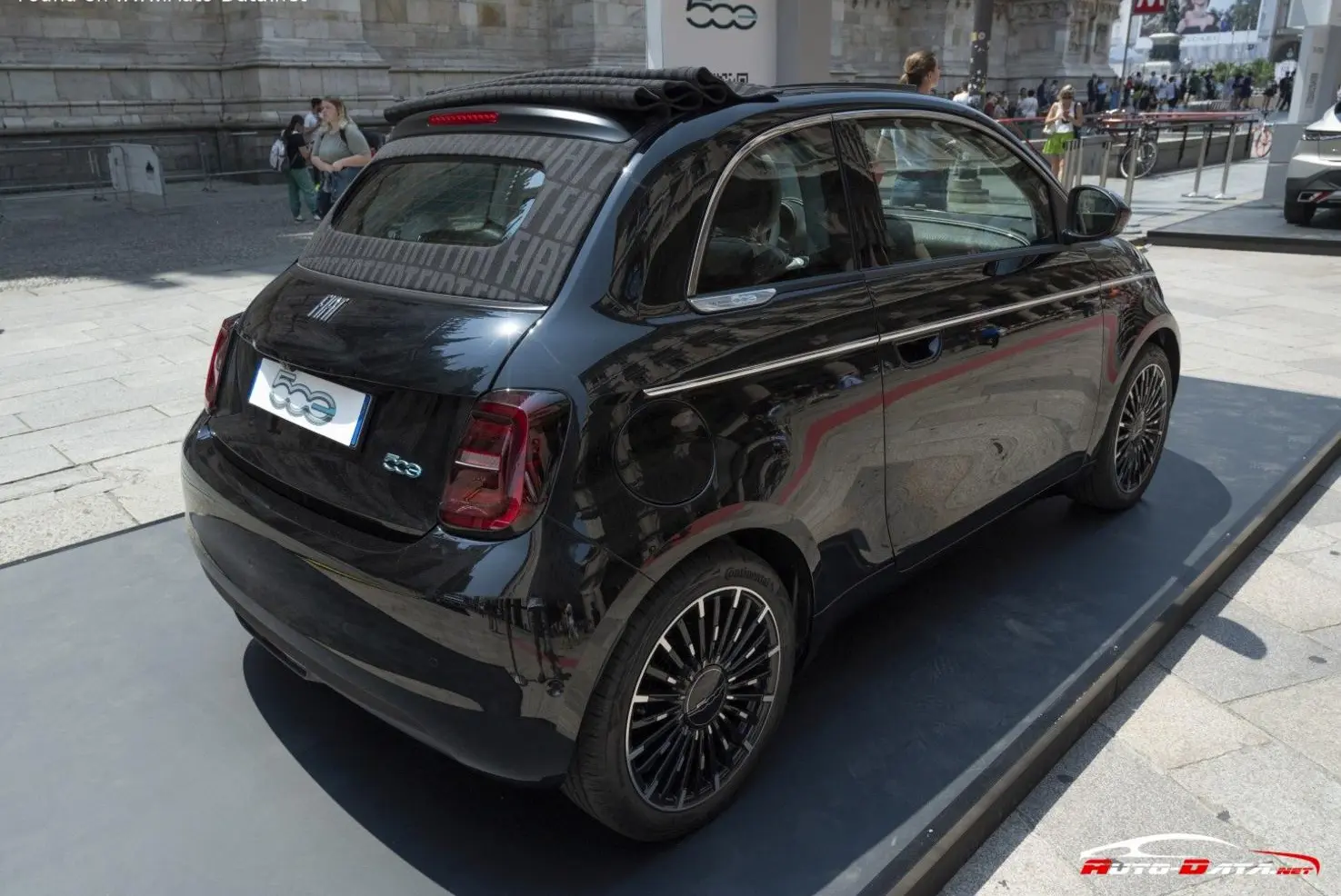 Fiat 500 (332) Cabrio-8