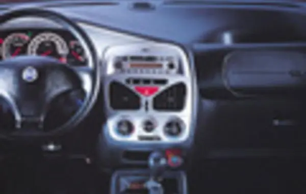 Fiat Albea-6