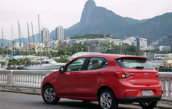 Fiat Argo-1