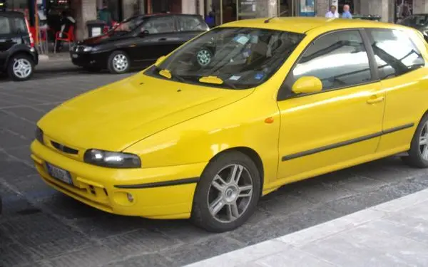 Fiat Bravo (182)-1
