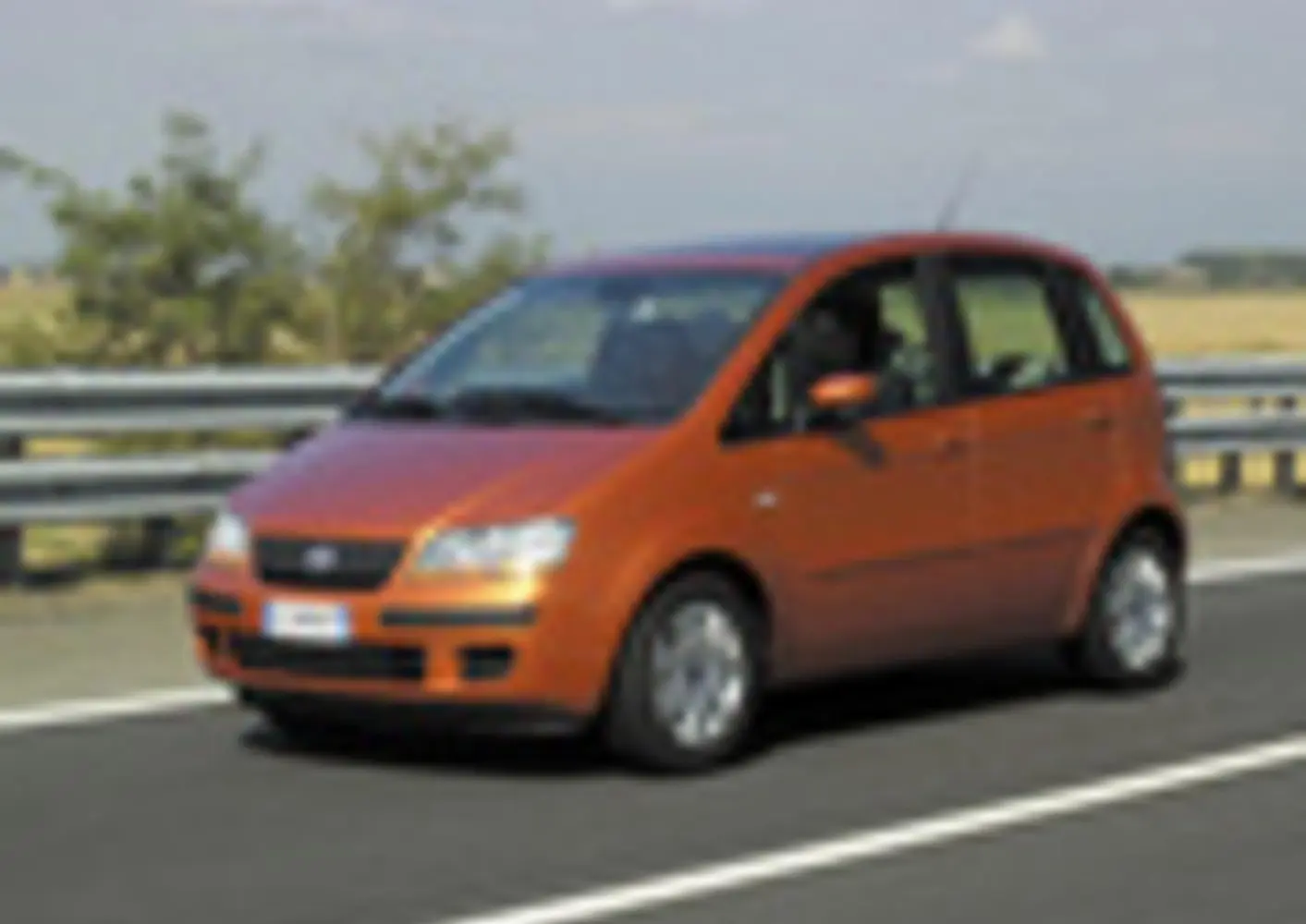Fiat Idea-4