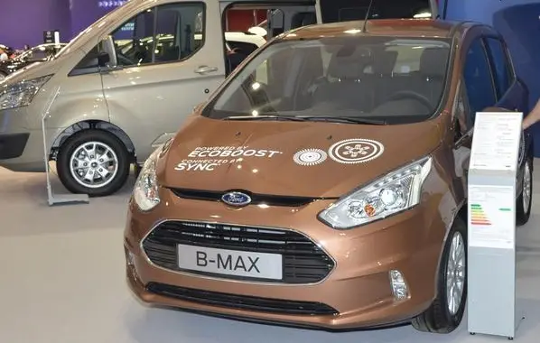 Ford B-MAX-4