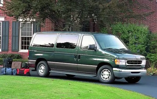 Ford Econoline (E)