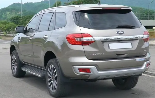 Ford Everest II (U375/UA, facelift 2018)-0