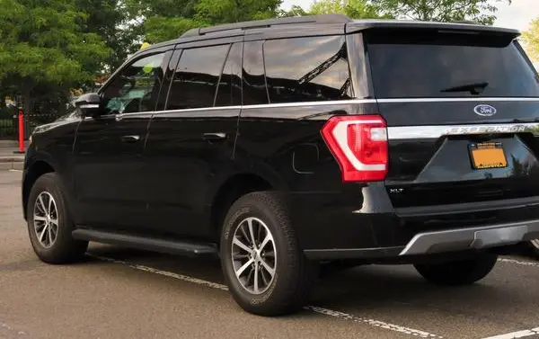 Ford Expedition IV (U553)-4