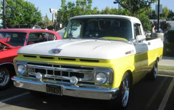 Ford F-Series F-100 IV