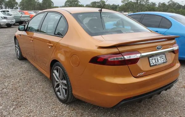 Ford Falcon (FG X)-0
