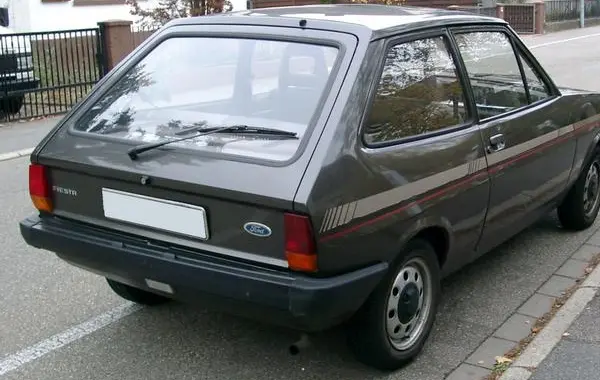 Ford Fiesta I (Mk1)-5