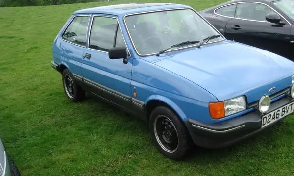 Ford Fiesta II (Mk2)-1