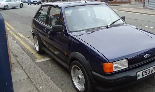 Ford Fiesta II (Mk2)-3