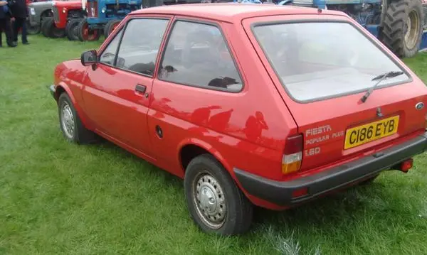 Ford Fiesta II (Mk2)-0