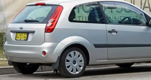 Ford Fiesta VI (Mk6, facelift 2005) 3 door-2