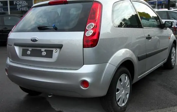 Ford Fiesta VI (Mk6, facelift 2005) 3 door-4