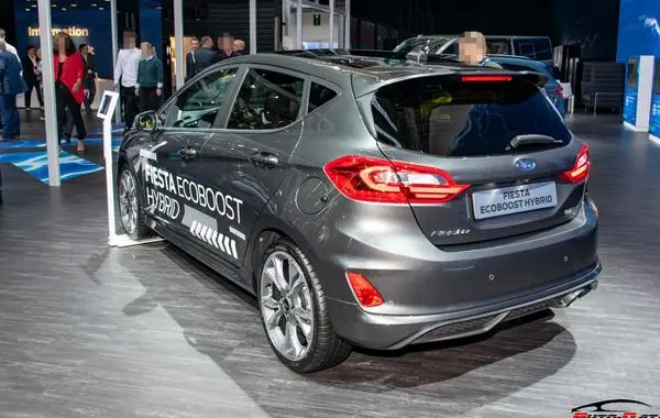 Ford Fiesta VIII (Mk8) 5 door-7