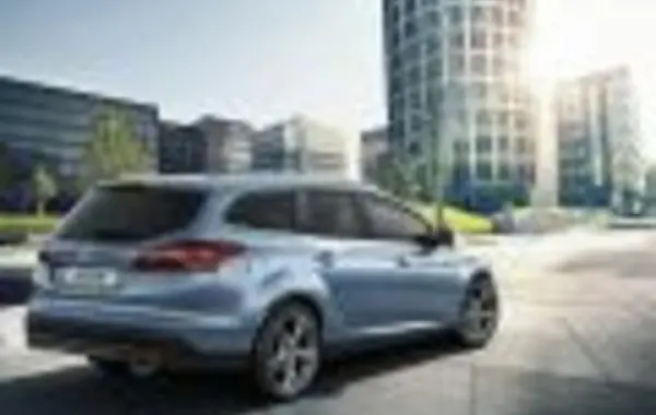 Ford Focus III Wagon (facelift 2014)-8