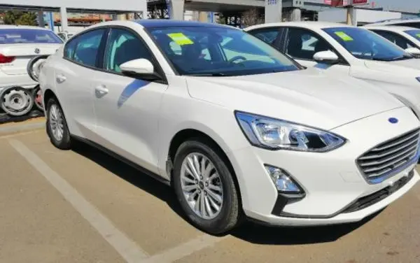 Ford Focus IV Sedan