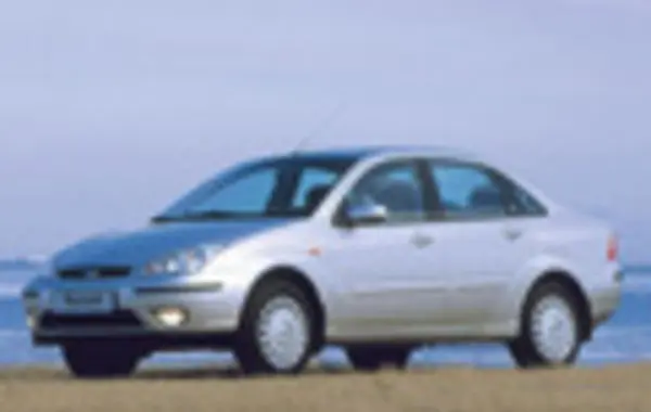 Ford Focus Sedan (USA)-1