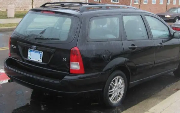 Ford Focus Turnier (USA)-2