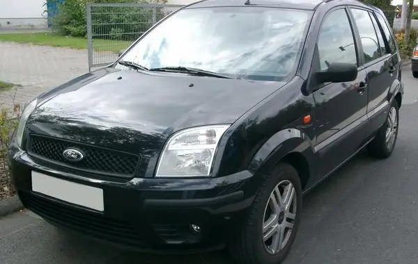 Ford Fusion I