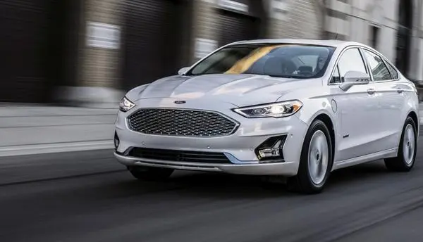 Ford Fusion II (facelift 2018)-0