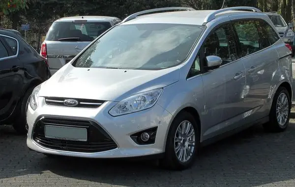 Ford Grand C-MAX-1