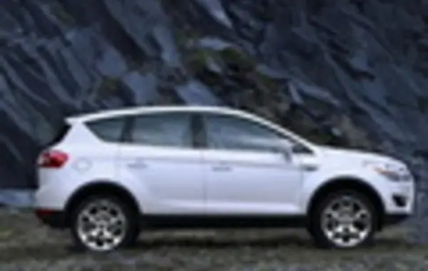 Ford Kuga I-2
