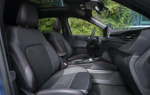 Ford Kuga III (facelift 2024)-5