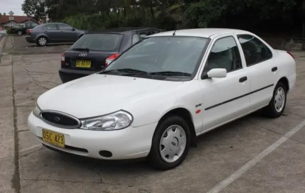 Ford Mondeo I Sedan (facelift 1996)